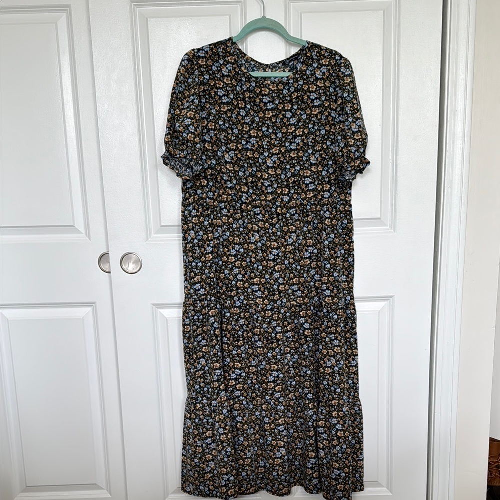 Floral Blue and Tan Flowered Dress